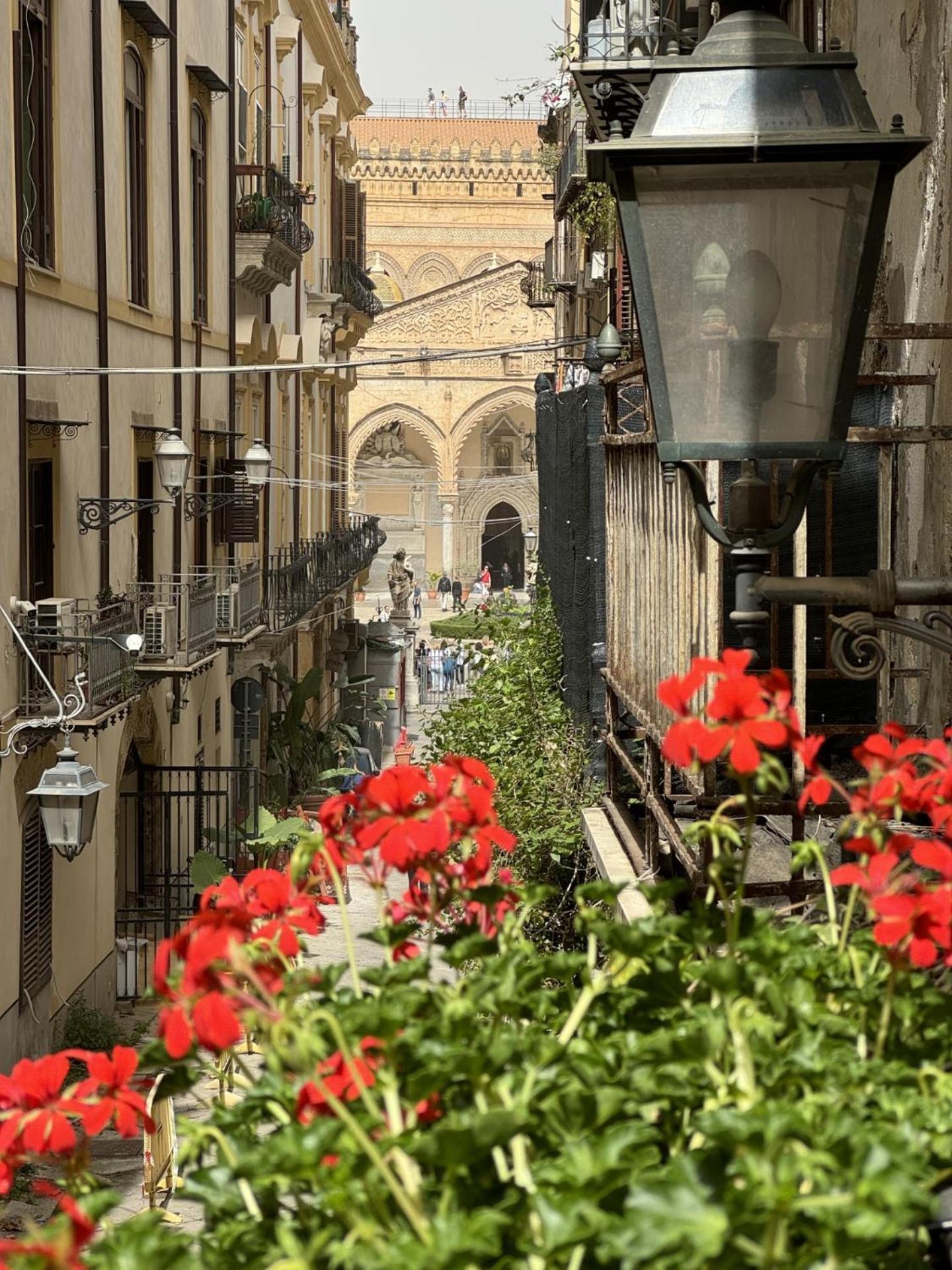 Novelli 36 Bed and Breakfast Palermo Esterno foto